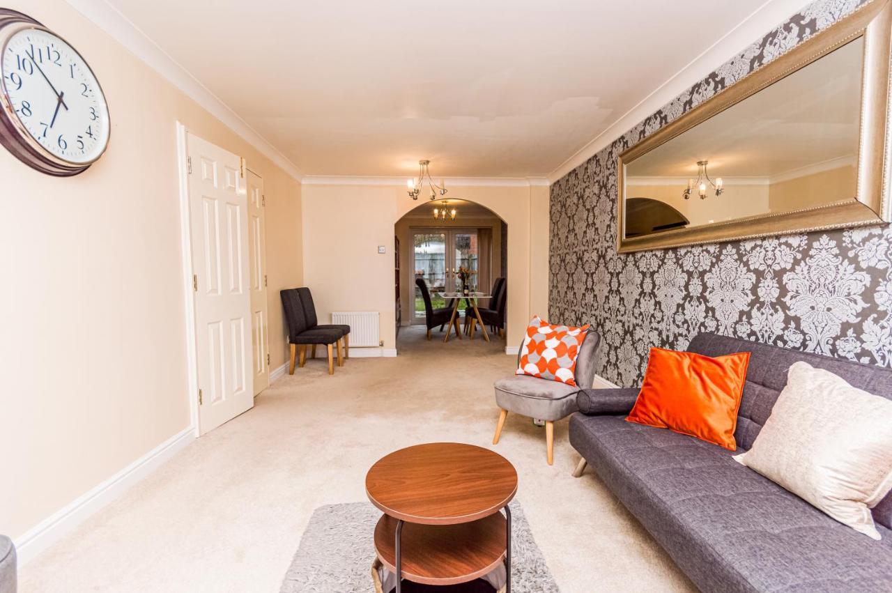 Burnham House - Labrad Homes エクステリア 写真
